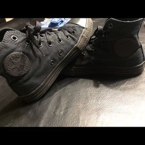 All black converse youth ...size 2